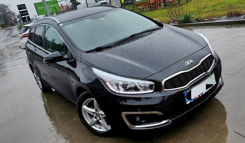 Szary (metalik) Używany 2017 Kia Ceed 2 Kombi | 39 900 zł (Uczciwa cena) - Obraz 1/4