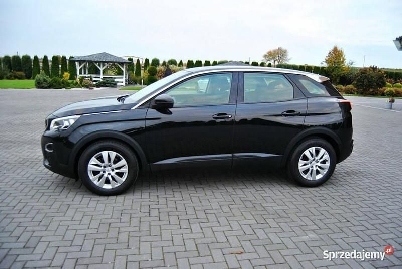 Używany Peugeot 3008 120 KM (88 kW) 2017 Czarny (metalik) SUV