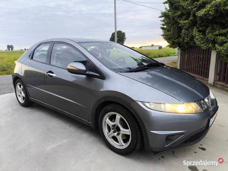 Używany 2006 Honda Civic | 13 700 zł (Uczciwa cena) - Obraz 1/4