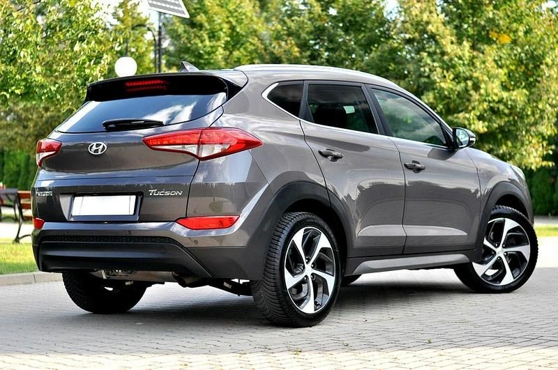 Używany Hyundai Tucson 116 KM (85 kW) 2017 Brązowy (metalik) SUV