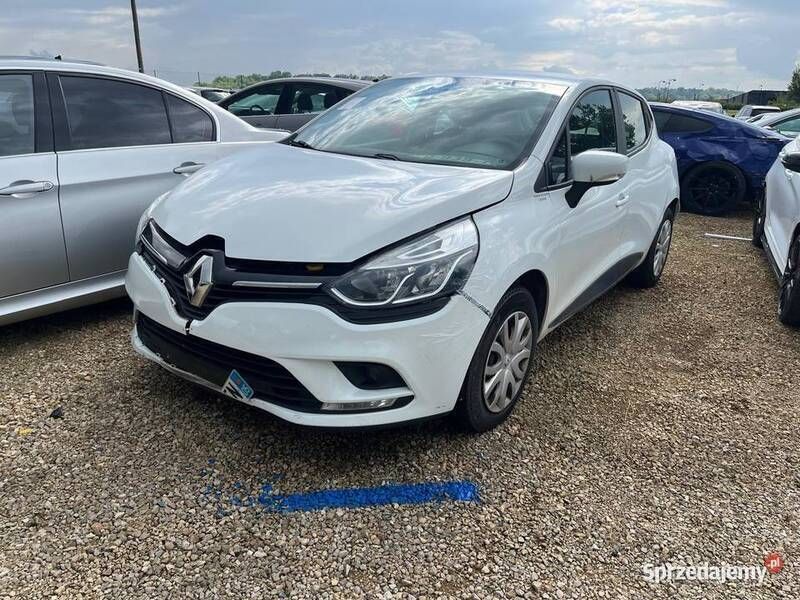Biały Używany 2017 Renault Clio IV Hatchback | 15 900 zł - Obraz 1/4