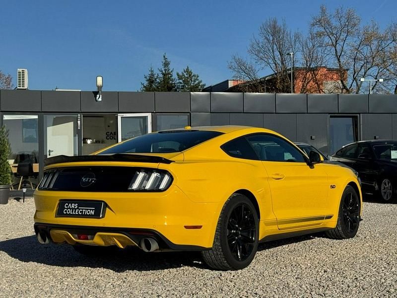 Używany Ford Mustang 450 KM (330 kW) 2017 Żółty Coupe