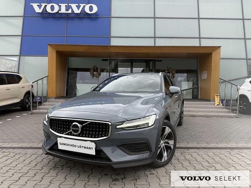 Szary Używany 2023 Volvo V60 CC Kombi | 199 900 zł (Uczciwa cena) - Obraz 1/3