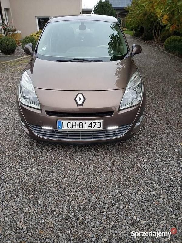 Używany 2010 Renault Grand Scénic III Minivan | 21 000 zł (Dobra cena) - Obraz 1/4