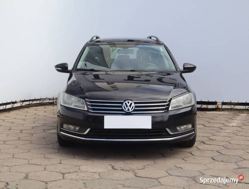 Czarny Używany 2012 VW Passat Kombi | 29 499 zł (Uczciwa cena) - Obraz 1/4