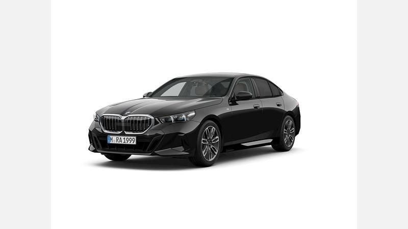 Czarny szafir metalizowany Używany 2025 BMW 520 Comfort Edition Sedan/Limuzyna | 259 900 zł (Uczciwa cena) - Obraz 1/3