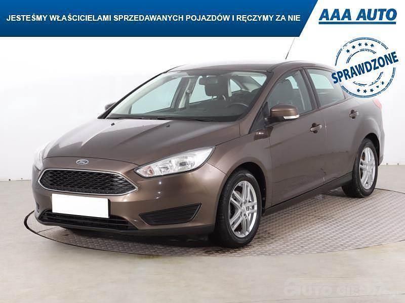 Używany Ford Focus 2017 Brązowy