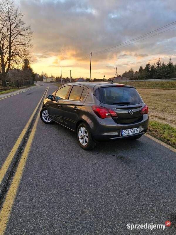 Używany Opel Corsa 2015 Sedan/Limuzyna