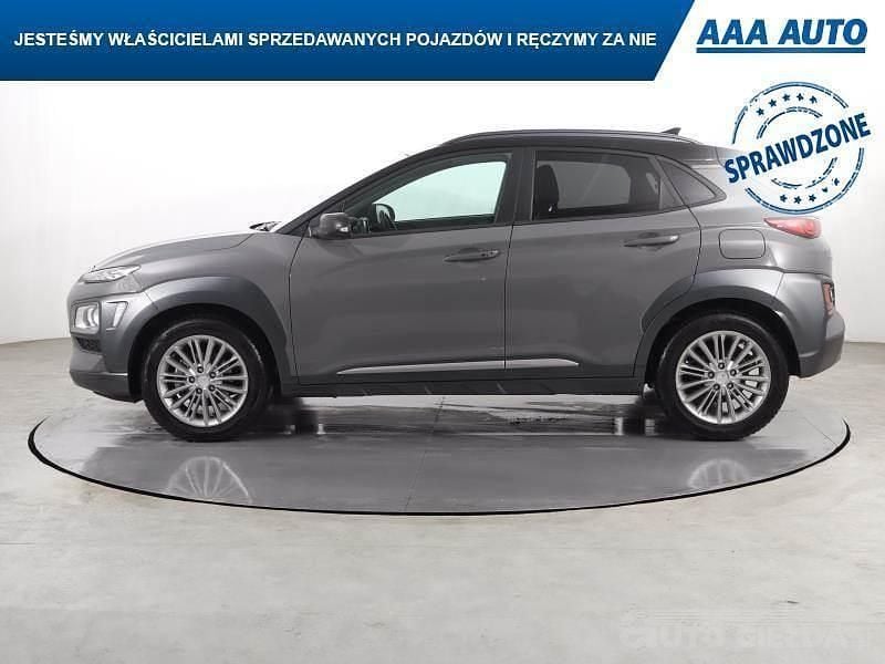 Używany Hyundai Kona 120 KM (88 kW) 2019 Szary SUV