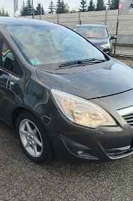 Używany Opel Meriva 120 KM (88 kW) 2012 Szary Minivan