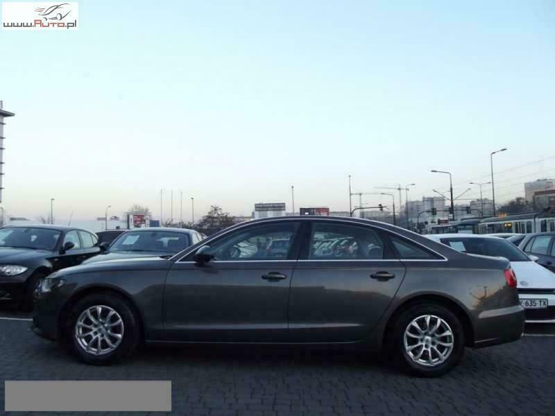 Używany Audi A6 177 KM (130 kW) 2012 Szary (metalik) Sedan/Limuzyna