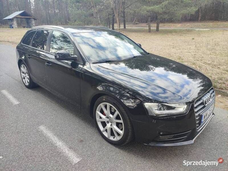 Czarny Używany 2012 Audi A4 Kombi | 40 000 zł (Uczciwa cena) - Obraz 1/4