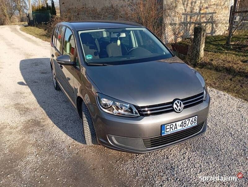 Używany 2011 VW Touran Minivan | 21 900 zł (Uczciwa cena) - Obraz 1/4