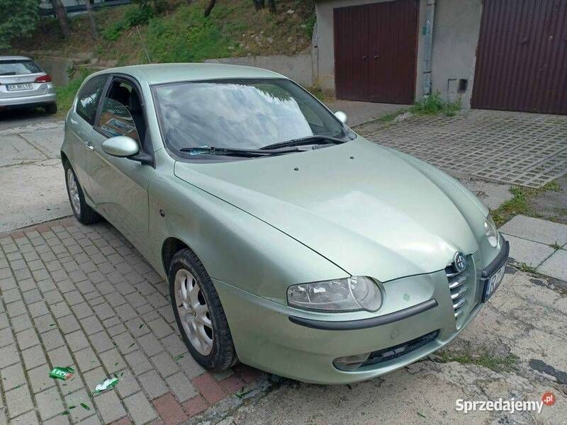 Zielony Używany 2003 Alfa Romeo 147 Hatchback | 5900 zł - Obraz 1/4