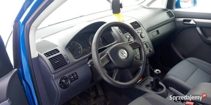 Używany VW Touran 2005 Niebieski Minivan