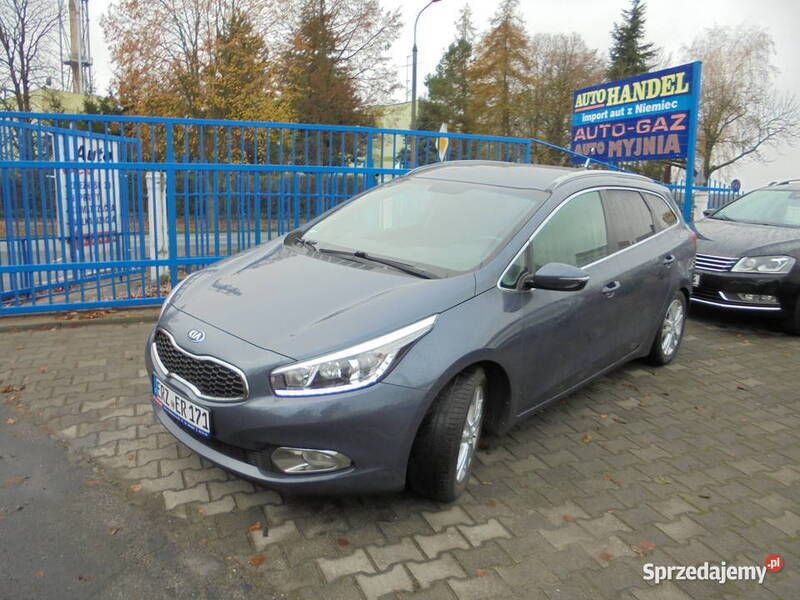Szary Używany 2013 Kia Ceed Sportswagon Platinum Edition Kombi | 35 900 zł - Obraz 1/4
