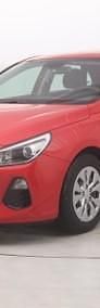 Używany Hyundai i30 110 KM (80 kW) 2017 Czerwony Hatchback