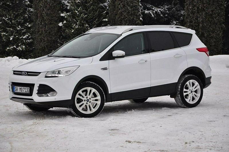 Używany Ford Kuga 163 KM (119 kW) 2014 Biały (metalik) SUV