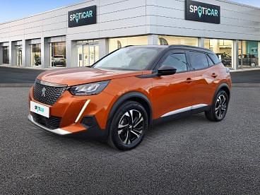 Używany Peugeot 2008 Allure 130 KM (95 kW) 2023 SUV