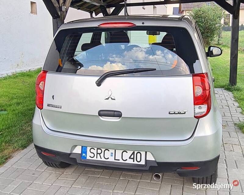 Używany Mitsubishi Colt 95 KM (69 kW) 2008 Srebrny Hatchback