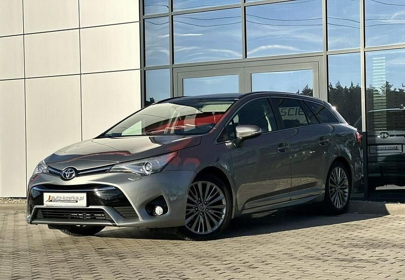 Szary Używany 2016 Toyota Avensis Kombi | 61 999 zł (Drogi) - Obraz 1/3