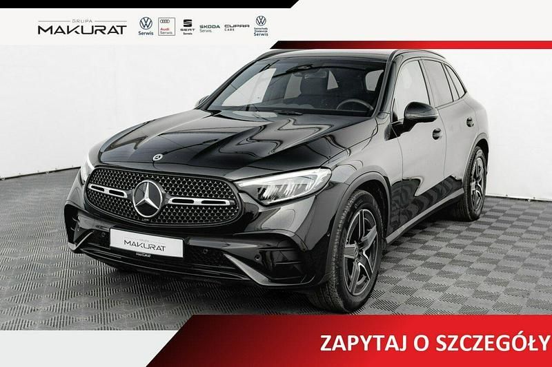 Używany Mercedes GLC220 AMG line 2024 Czarny SUV