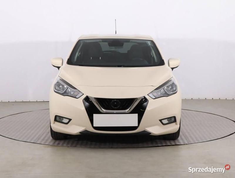 Beżowy Używany 2017 Nissan Micra Hatchback | 35 999 zł (Uczciwa cena) - Obraz 1/4