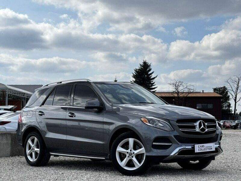 Szary (metalik) Używany 2018 Mercedes GLE350 SUV | 149 900 zł - Obraz 1/4