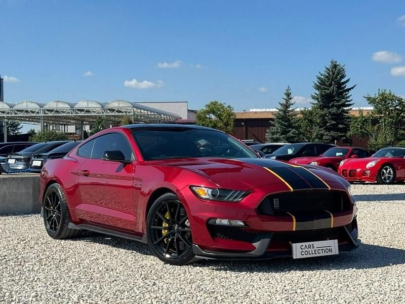 Bordowy (metalik) Używany 2017 Ford Mustang Coupe | 199 900 zł - Obraz 1/4