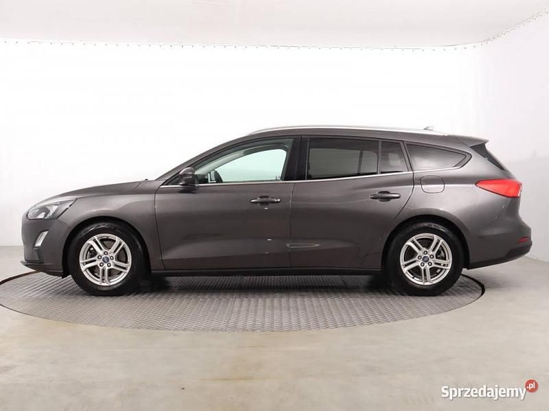 Używany Ford Focus 2020 Szary Kombi