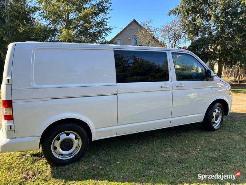 Używany VW T5 2010 Van