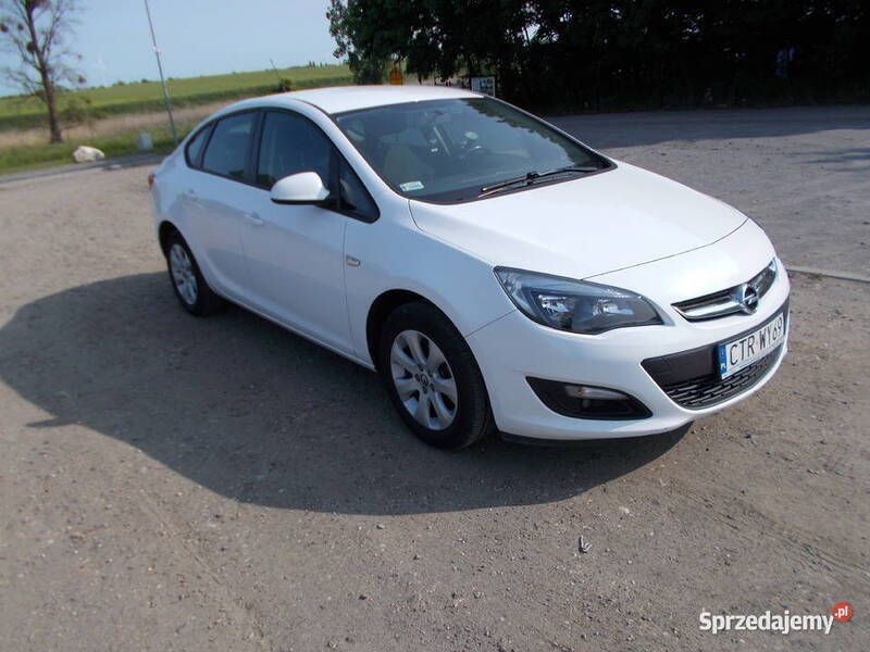 Używany Opel Astra 2018 Sedan/Limuzyna