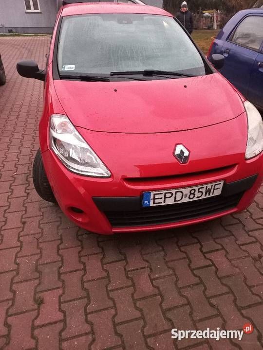 Czerwony Używany 2013 Renault Clio IV Hatchback | 15 400 zł (Super Cena) - Obraz 1/2