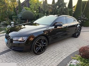 Czarny Używany 2011 Audi A7 Sportback Hatchback | 65 900 zł - Obraz 1/4
