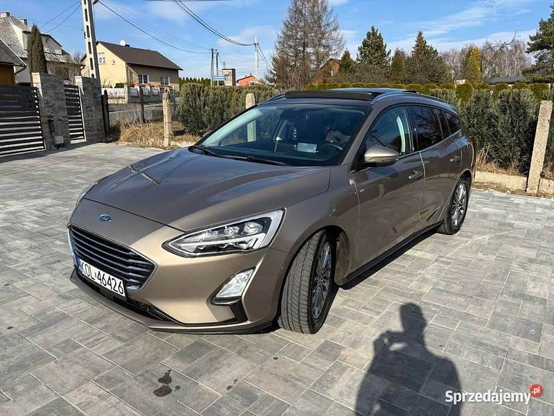Używany 2018 Ford Focus Kombi | 38 000 zł (Uczciwa cena) - Obraz 1/4