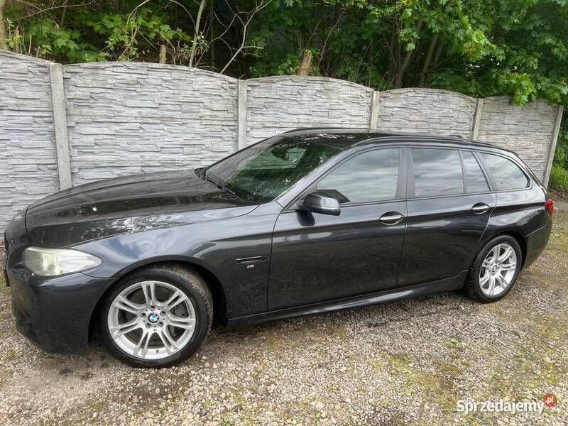 Grafitowy Używany 2015 BMW 520 Kombi | 69 900 zł (Dobra cena) - Obraz 1/4