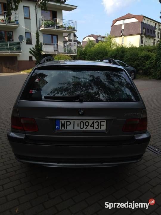 Srebrny Używany 2004 BMW 320 Kombi | 7300 zł (Uczciwa cena) - Obraz 1/4