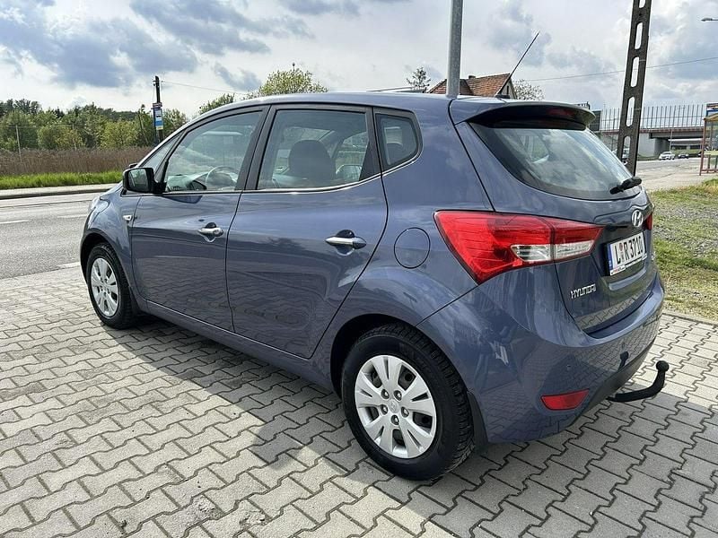 Używany Hyundai ix20 125 KM (91 kW) 2013 Fioletowy Hatchback