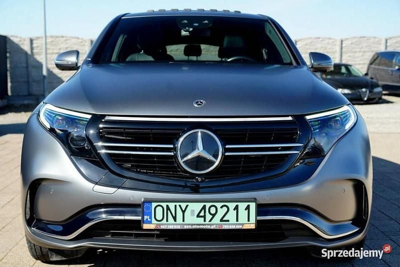 Używany Mercedes EQC400 AMG 110 kW (150 KM) 2021 Szary SUV