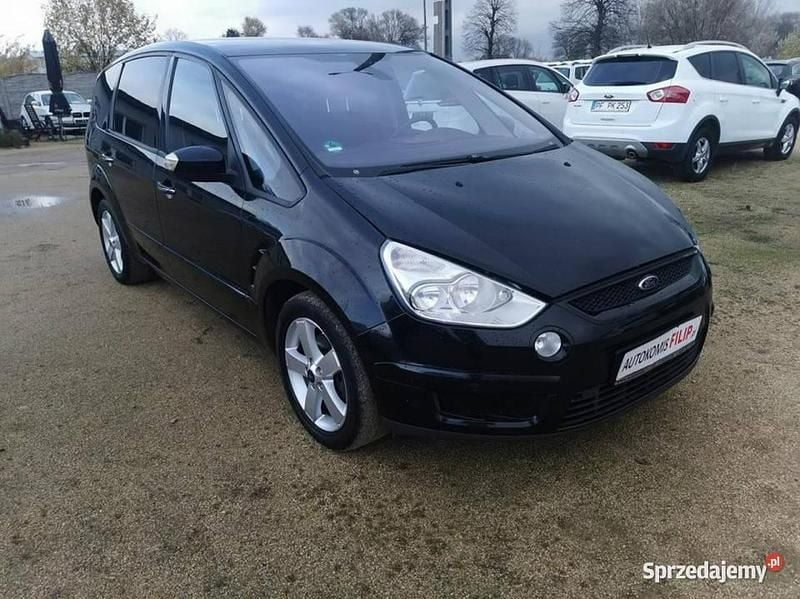 Czarny Używany 2008 Ford S-MAX S Minivan | 18 900 zł (Uczciwa cena) - Obraz 1/4