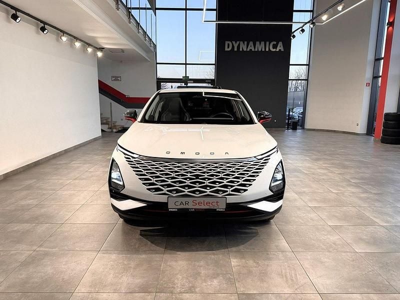 Biały Używany 2024 Omoda 5 SUV | 103 900 zł (Uczciwa cena) - Obraz 1/2