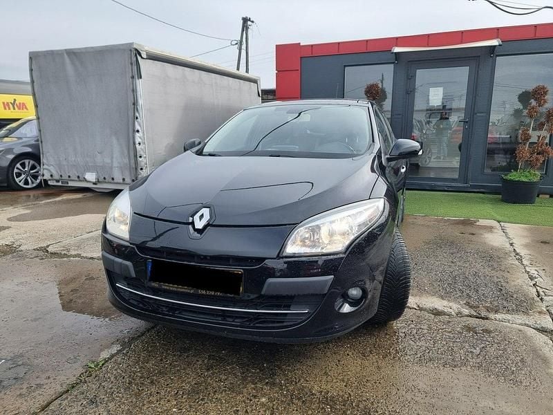 Czarny (metalik) Używany 2012 Renault Mégane III Hatchback | 22 900 zł (Dobra cena) - Obraz 1/4