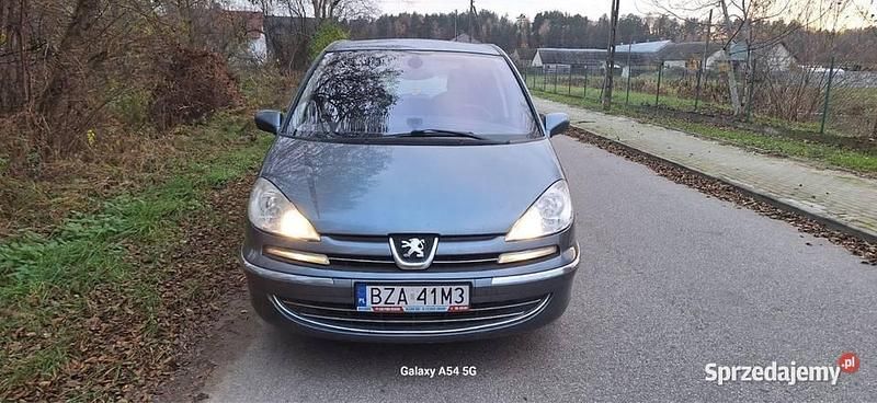 Używany 2009 Peugeot 807 Minivan | 9900 zł - Obraz 1/4