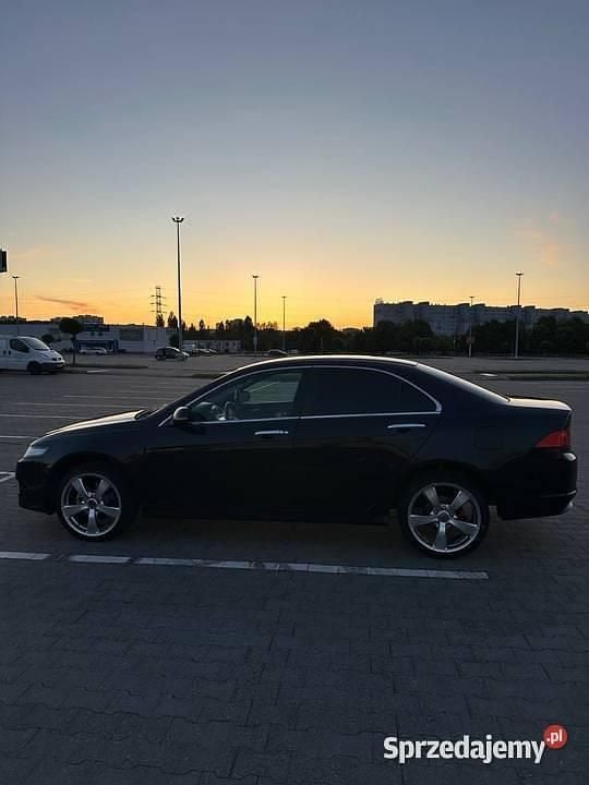 Używany 2007 Honda Accord | 13 000 zł (Uczciwa cena) - Obraz 1/4