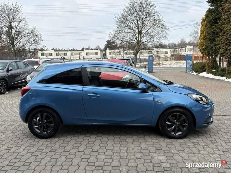 Używany Opel Corsa OPC 90 KM (66 kW) 2019 Biały Hatchback
