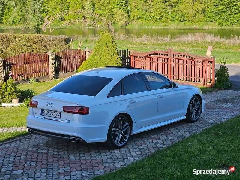 Używany 2016 Audi A6 Ambiente Sedan/Limuzyna | 94 900 zł (Uczciwa cena) - Obraz 1/4