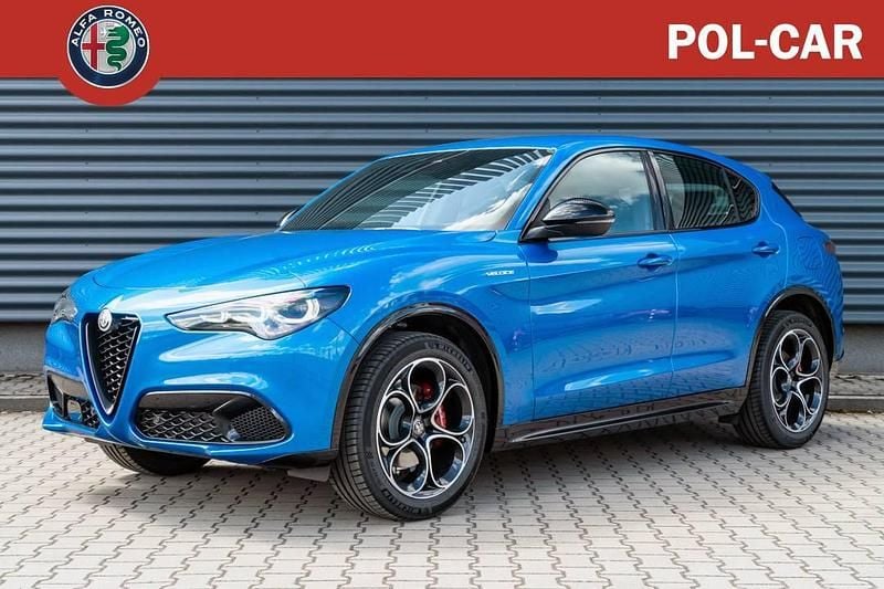 Lakier metalizowany niebieski misano blue Nowe 2025 Alfa Romeo Stelvio Veloce SUV | 258 160 zł - Obraz 1/4