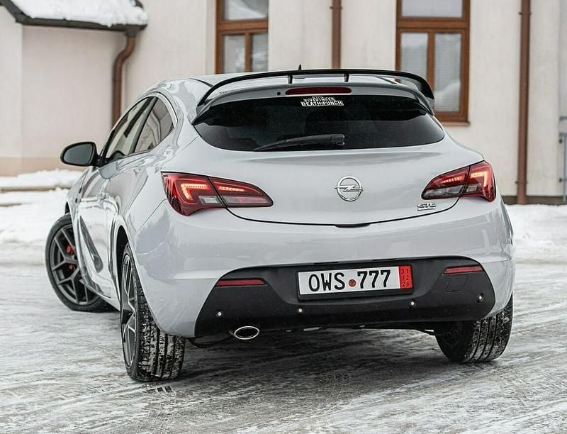 Używany Opel Astra GTC OPC 2012 Szary Coupe