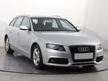 Używany Audi A4 160 KM (117 kW) 2010 Srebrny Kombi