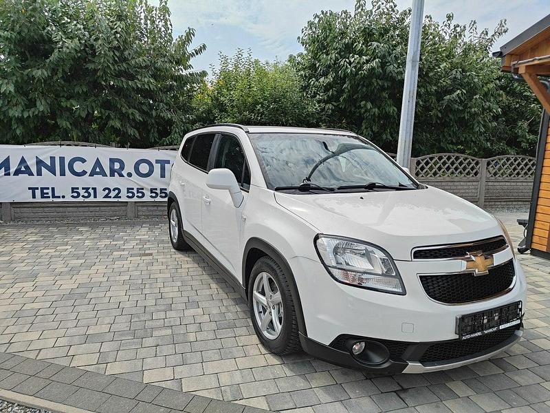 Biały Używany 2012 Chevrolet Orlando Minivan | 24 900 zł (Uczciwa cena) - Obraz 1/4